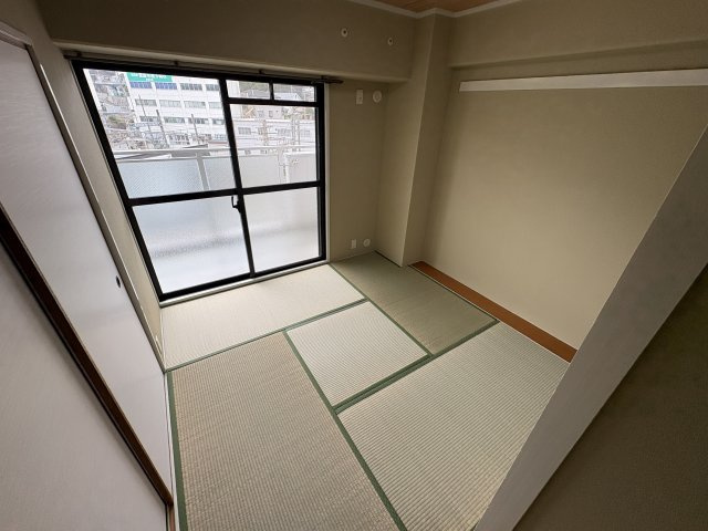 ベルダ鈴蘭台の和室
