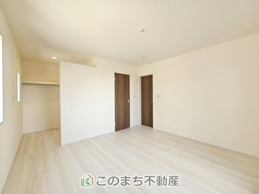 LiveleGarden.S栃木都賀町平川第3の洋室|南向きで陽当たりの良い洋室♪風通しもよく快適です☆