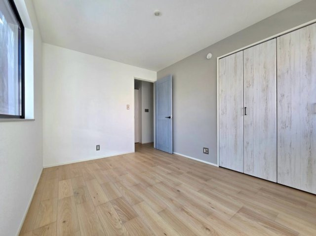 茅ヶ崎市小和田1丁目　新築戸建の洋室