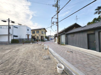 【前面道路含む現地写真】 | 金岡町　売土地 | 自由設計対応ですので、お好きな間取りで個性あふれる住まいにしてくださいね！