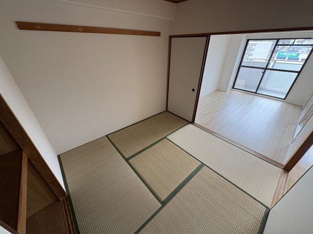 ベルダ鈴蘭台の和室