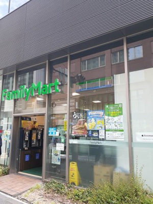 【周辺】 | フレーヴォ青山 | ファミリーマートまで180m