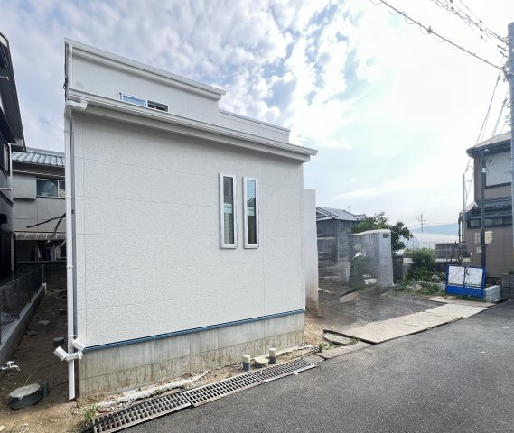 磯城郡田原本町大字宮森の前面道路含む現地写真