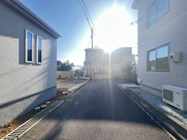 磯城郡田原本町大字宮森の前面道路含む現地写真