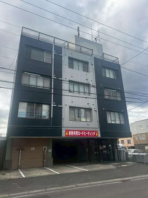 サニープレイス南郷の外観