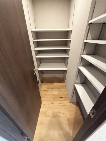 【収納】 | アローズ茗荷谷 | パントリー