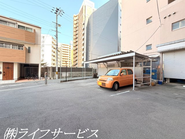 【駐車場】 | コボリマンション東三国 | 駐車場