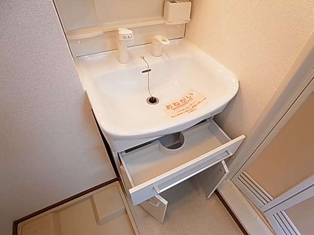 神戸市兵庫区松本通２丁目の賃貸マンション