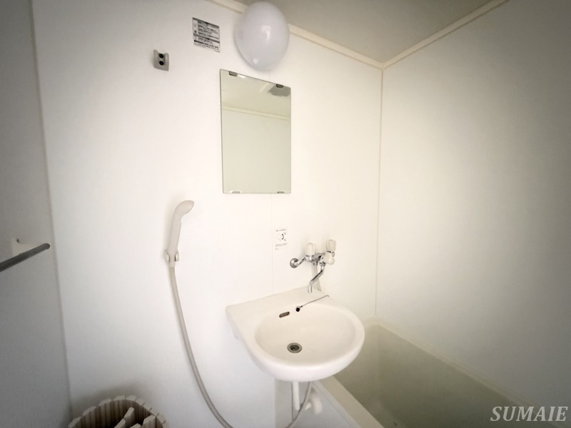 前田マンションの洗面所|洗面台です☆