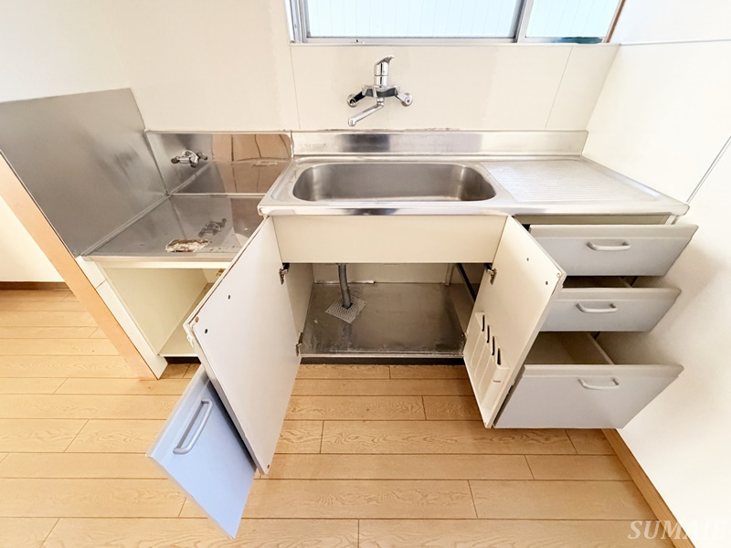 前田マンションの収納|キッチン下収納です☆