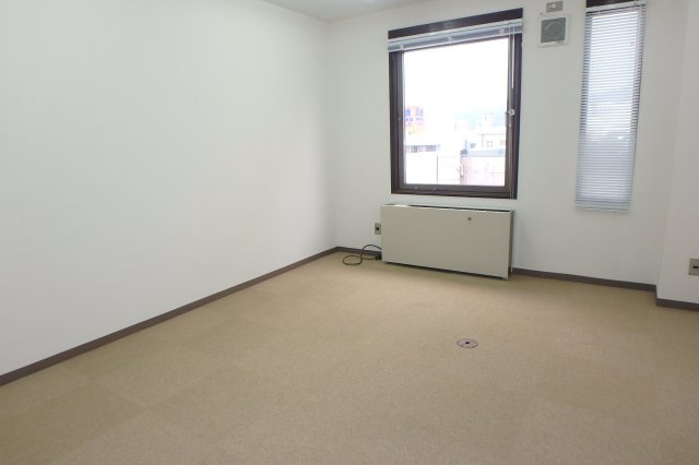 【内装】 | コウベセンタービル