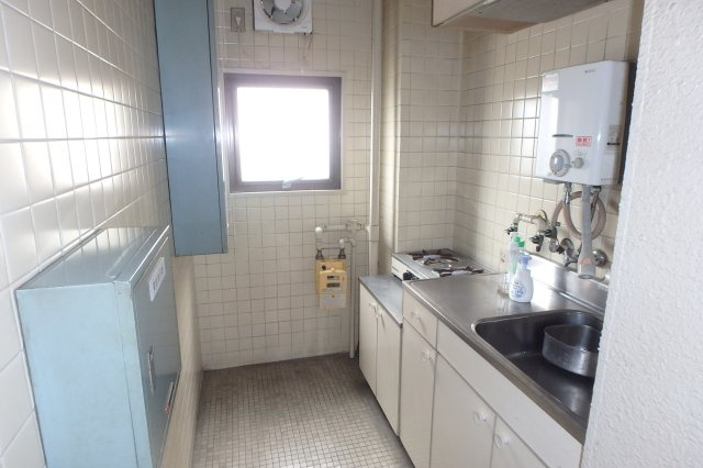 【その他】 | コウベセンタービル | 共同給湯室