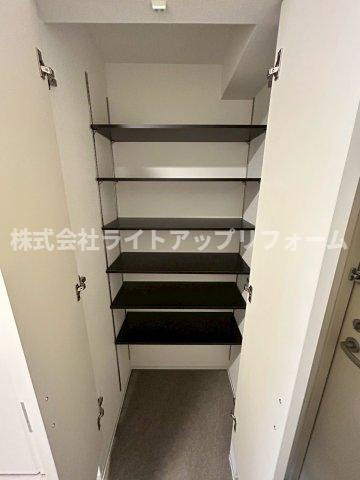 GENOVIA神戸新開地駅前の収納