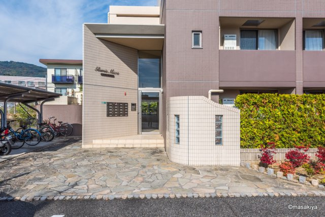 グラミスみわのエントランス