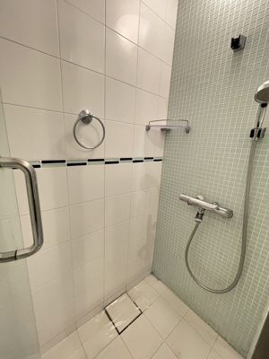 【シャワールーム】 | エルカミーノ横浜山手