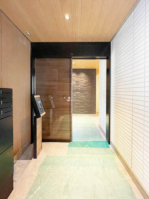 プライムレジデンスのエントランス