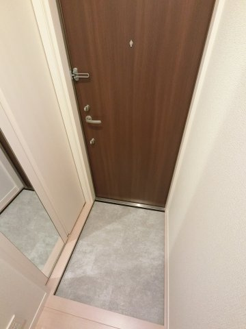 Partenza松波さくら通りの玄関