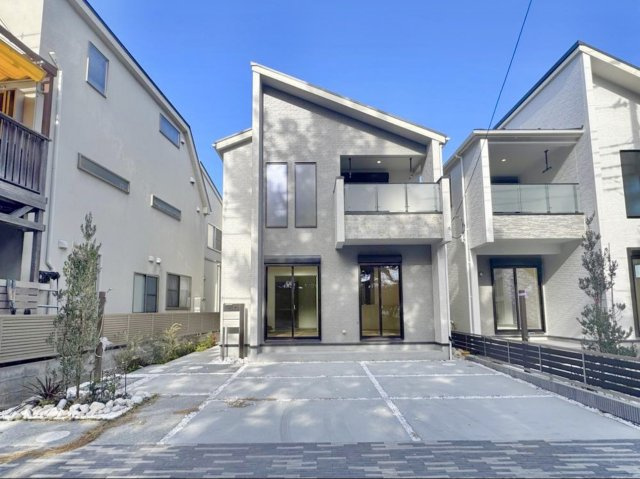 茅ヶ崎市浜須賀　海近くの角地新築戸建ての外観