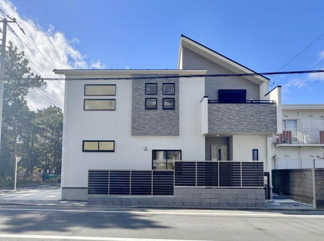 茅ヶ崎市浜須賀　海近くの角地新築戸建ての外観パース