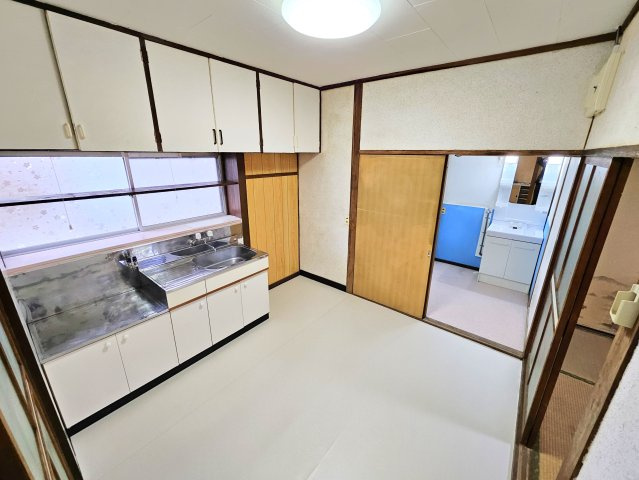 天領町M貸家の内装