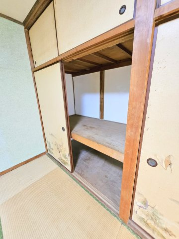 天領町M貸家の収納|※入居時に襖は張替え致します