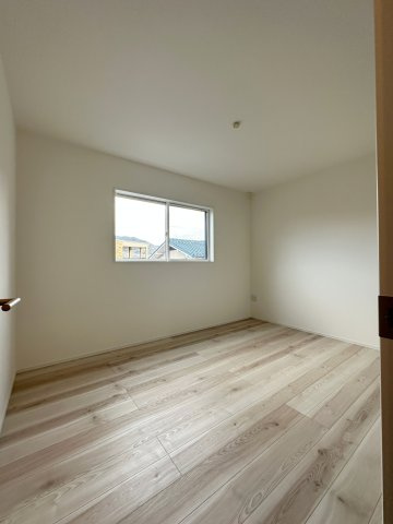 安佐南区高取南1丁目No.3の子供部屋|7帖の洋室☆