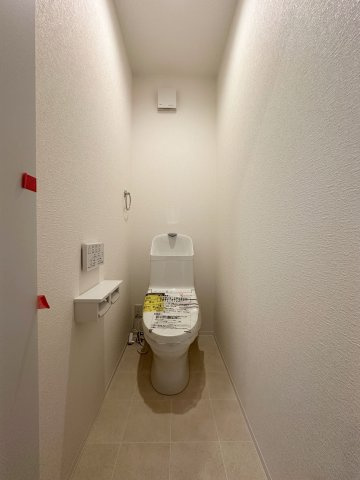 安佐南区高取南1丁目No.3のトイレ|2階ウォシュレットトイレ☆