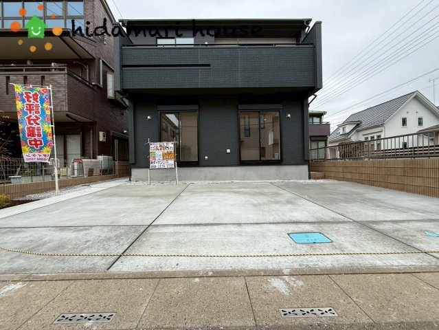 桶川市上日出谷11期　新築戸建　ブルーミング01の駐車場