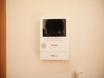 【セキュリティ】 | エスポアールSⅢ | 訪問者の確認ができるTVドアホン付きです♪