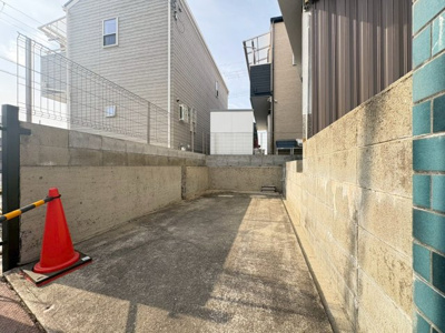 【駐車場】 | 箕面市粟生外院2丁目貸家