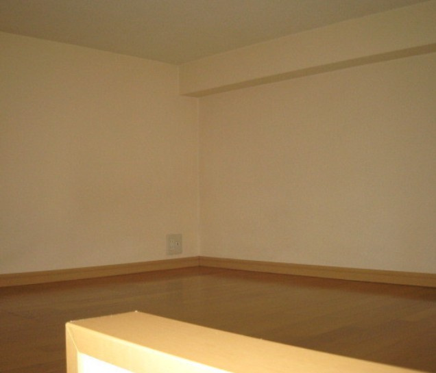 コーポ・フローラ