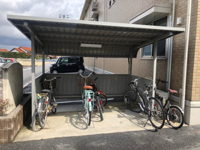 【その他共用部分】 | アルタグラシア | 駐輪場