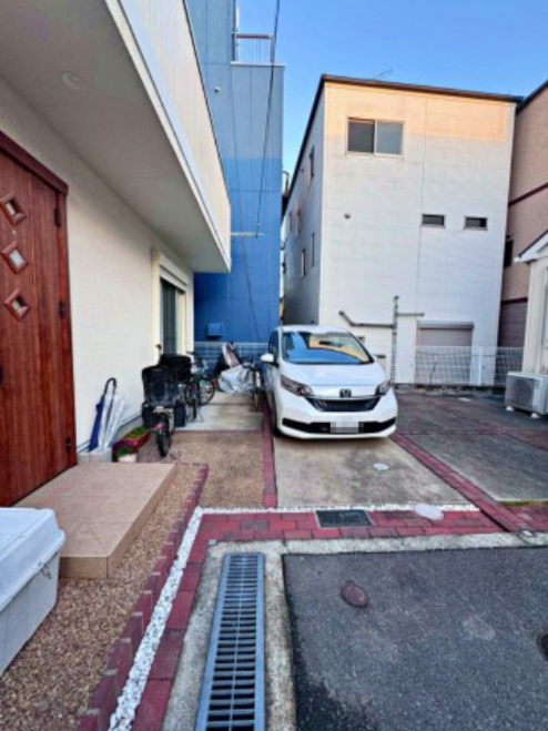 寝屋川市黒原旭町の駐車場