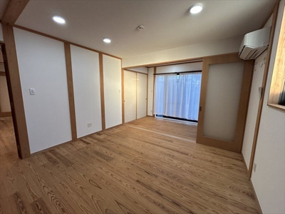 | 小那覇邸