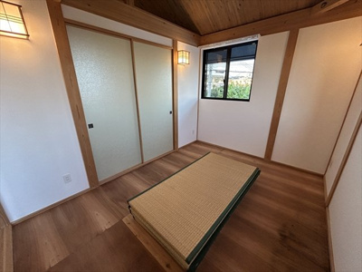  | 小那覇邸