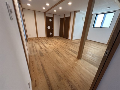  | 小那覇邸