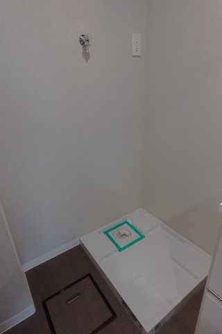 エンゼルハイム鹿浜第八のランドリースペース