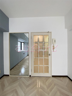 【エントランス】 | ホワイトシャトー大橋七番館