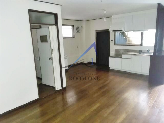 内田ビルの居間・リビング|洋室のお部屋です。