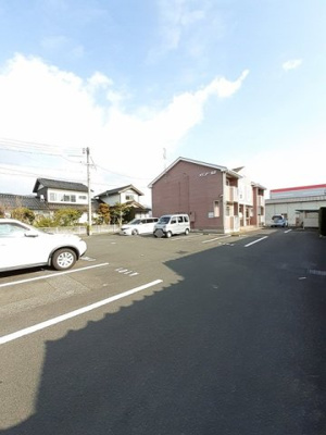 【駐車場】 | メゾンドールＢ