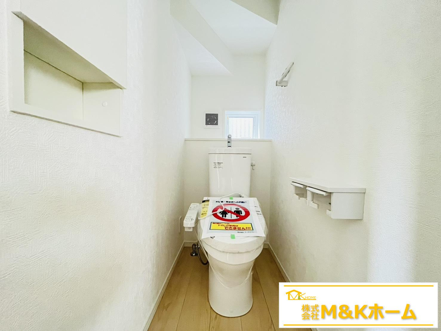 常滑市字中大流　全1棟の設備|シンクやコンロが一体化していてお手入れ・お掃除がしやすい！