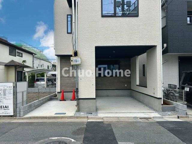 江戸川区松江2丁目新築分譲住宅の駐車場|カースペース2台