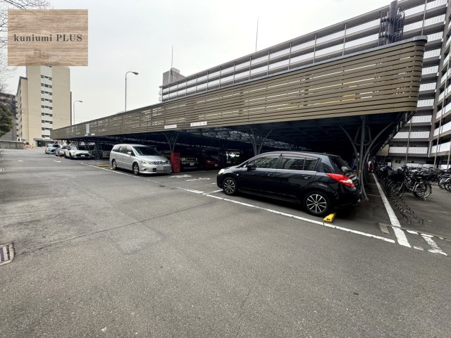 旭コーポ A棟の駐車場