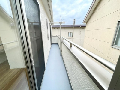 【バルコニー】 | 高槻市北大樋町　中古戸建