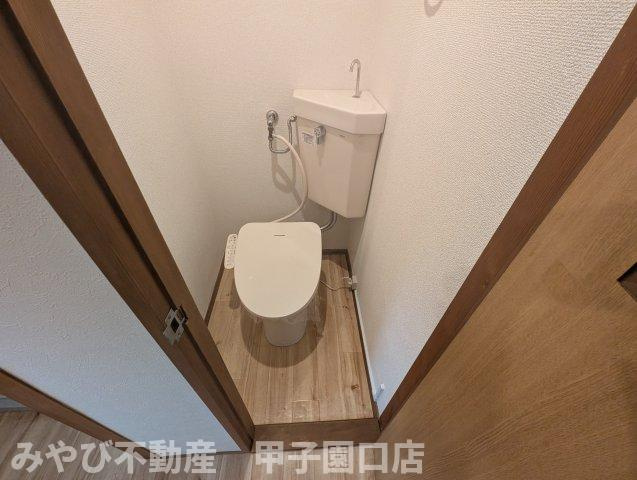 笠屋荘のトイレ