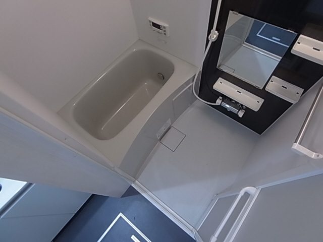 神戸市長田区野田町９丁目のアパートの浴室|追焚機能付き浴室