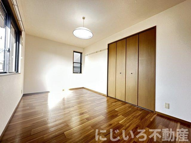 クレールメゾンAの居間・リビング