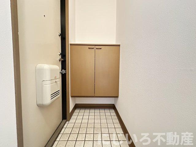 クレールメゾンAの玄関