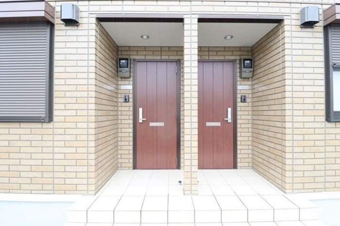 ルミウスのエントランス|エントランス