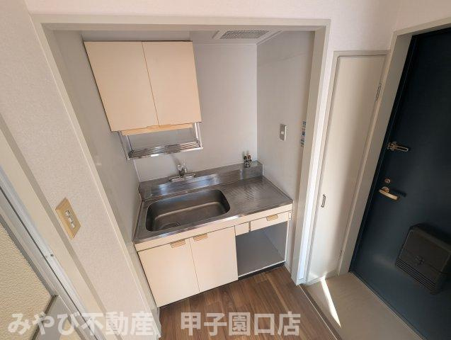 メゾンモナムールのキッチン